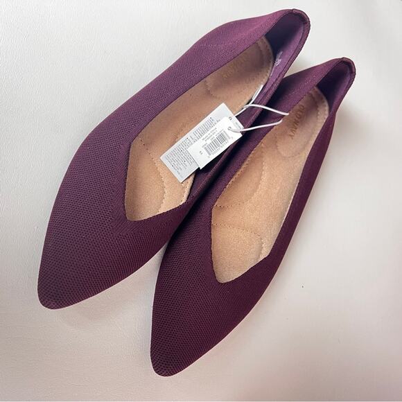 Old Navy Women's  Knit Pointy  Toe Ballet Flats Sz  9.5 - Picture 4 of 11